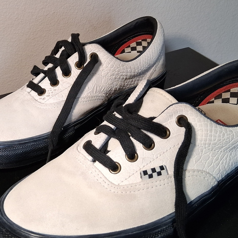 Vans White and Black Skate Sneakers with Checkerboard Detail